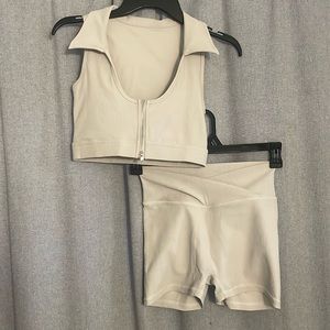 Cute workout outfit. Size M